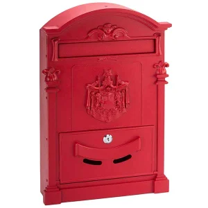 Picco - Terzo rusztikus kerítésen kívüli postaláda